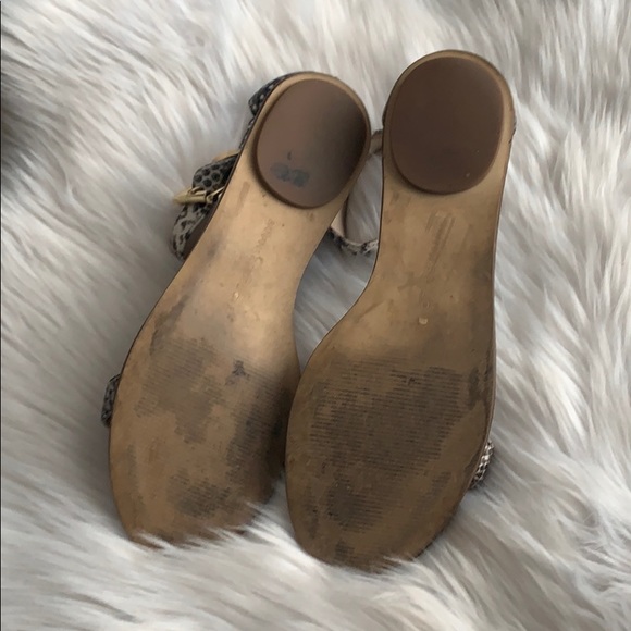 Banana Republic snakeskin flats - Picture 7 of 8